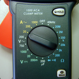 2602 AC Clamp Meter Controls