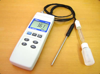 pH Meter